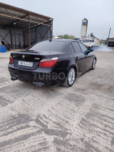 BMW 525 2005, 500,000 km - 2.5 l - Bakı