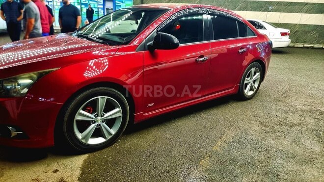 Chevrolet Cruze 2012, 311,000 km - 1.4 l - Qazax