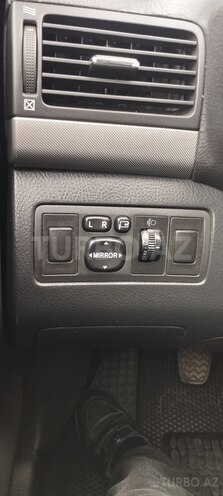 Toyota Avensis 2008, 500,000 km - 2.0 л - Yevlax
