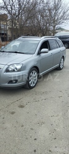 Toyota Avensis 2008, 500,000 km - 2.0 л - Yevlax