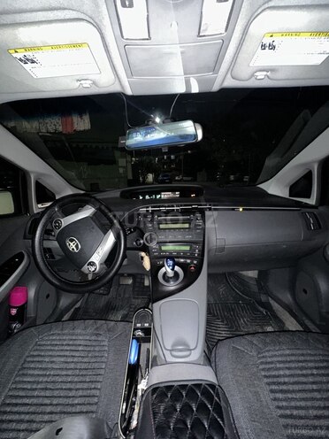 Toyota Prius 2011, 238,000 km - 1.8 l - Gəncə