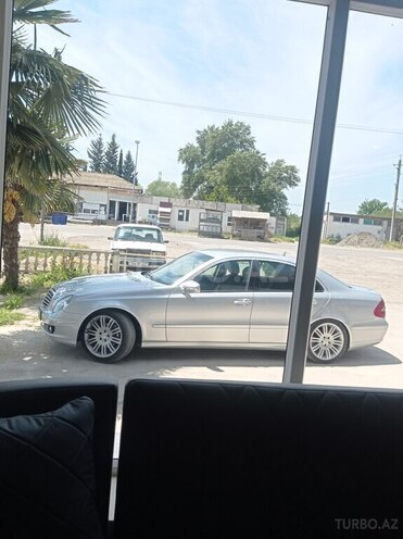 Mercedes E 220 2007, 184,000 km - 2.2 l - Şirvan