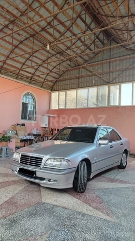 Mercedes C 200 1999, 240,000 km - 2.0 l - Bakı
