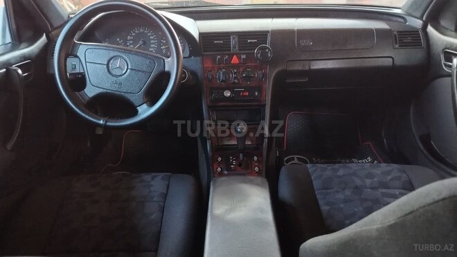 Mercedes C 200 1999, 240,000 km - 2.0 l - Bakı