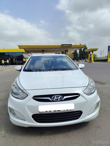 Hyundai Accent 2011, 194,000 km - 1.6 l - Masallı