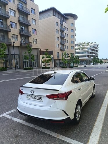 Hyundai Accent 2021, 128,000 km - 1.6 l - Bakı