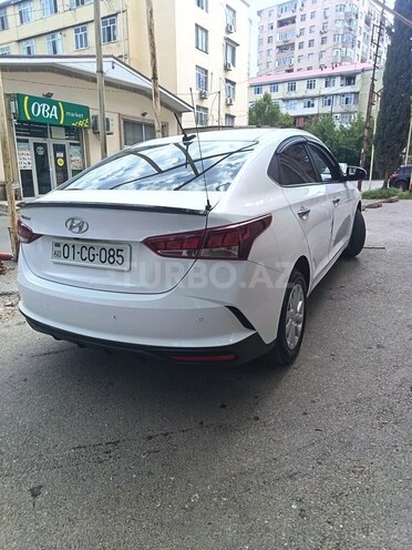 Hyundai Accent 2021, 128,000 km - 1.6 l - Bakı