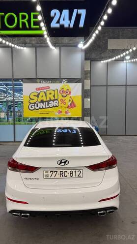 Hyundai Avante 2016, 170,353 km - 1.6 л - Biləsuvar