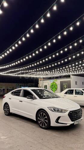 Hyundai Avante 2016, 170,353 km - 1.6 л - Biləsuvar