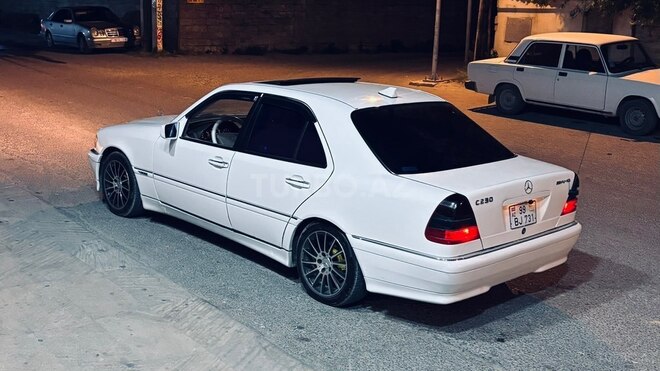 Mercedes C 230 1999, 380,000 km - 2.3 l - Bakı