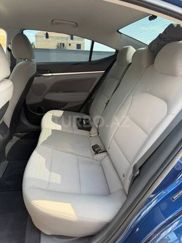 Hyundai Elantra 2020, 130,000 km - 2.0 л - Bakı