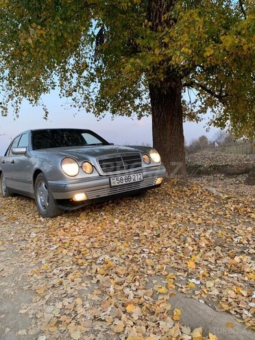 Mercedes E 200 1997, 168,000 km - 2.0 l - Şəmkir