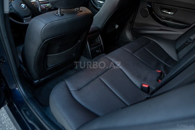 BMW  2015, 263,000 km - 2.0 l - Bakı