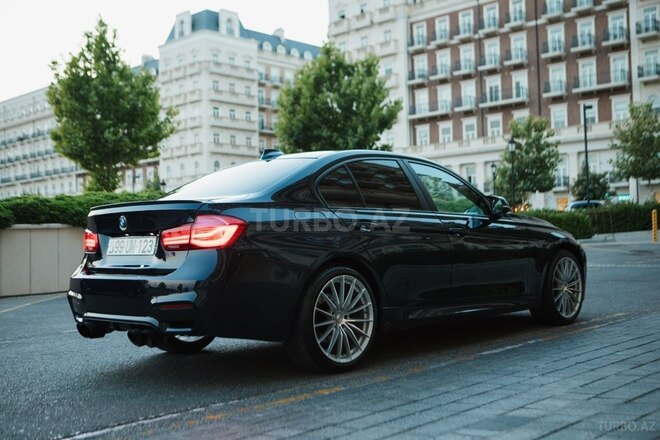 BMW  2015, 263,000 km - 2.0 l - Bakı