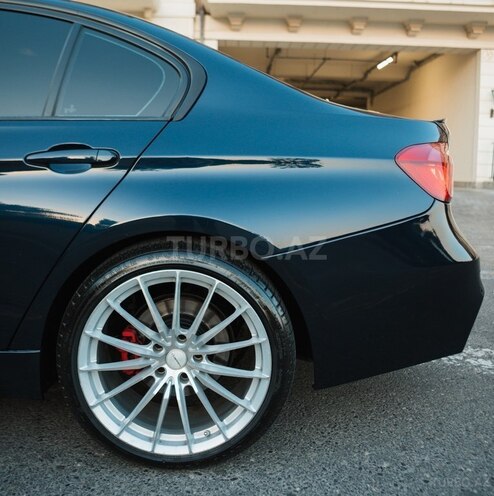 BMW  2015, 263,000 km - 2.0 l - Bakı