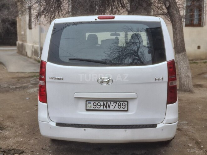 Hyundai H-1 2014, 270,000 km - 2.5 l - Sumqayıt