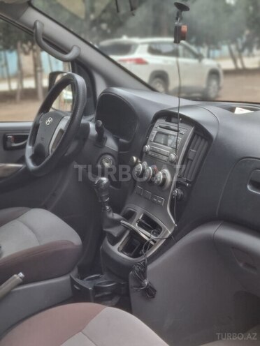 Hyundai H-1 2014, 270,000 km - 2.5 l - Sumqayıt
