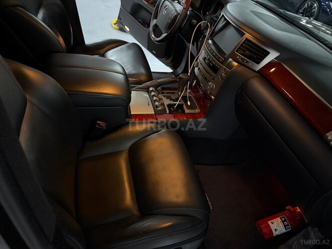 Lexus LX 570 2013, 39,000 km - 5.7 l - Bakı