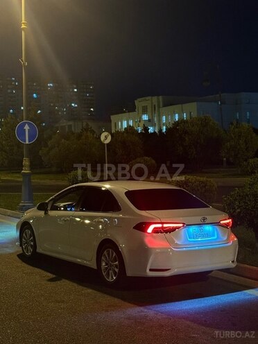 Toyota Corolla 2025, 25,000 km - 1.8 л - Bakı