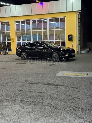 Hyundai Sonata 2025, 2,950 km - 2.0 l - Ucar