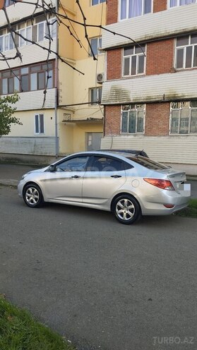 Hyundai Accent 2011, 300,000 km - 1.4 l - Lənkəran