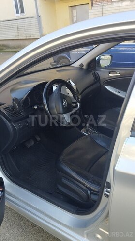 Hyundai Accent 2011, 300,000 km - 1.4 l - Lənkəran