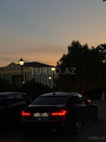 BMW 330 2016, 180,000 km - 2.0 l - Naxçıvan