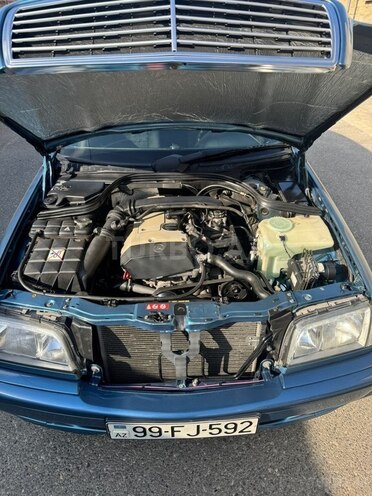 Mercedes C 200 1999, 263,000 km - 2.0 л - Bakı