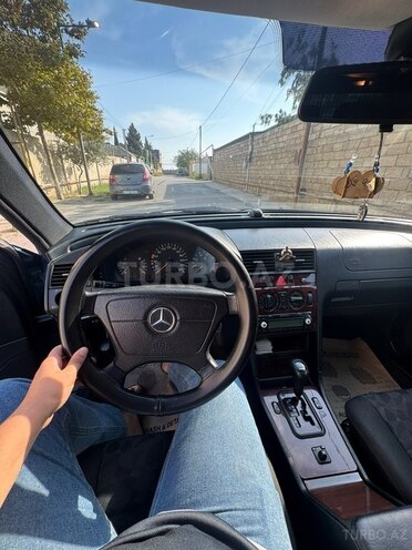 Mercedes C 200 1999, 263,000 km - 2.0 л - Bakı