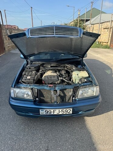 Mercedes C 200 1999, 263,000 km - 2.0 л - Bakı