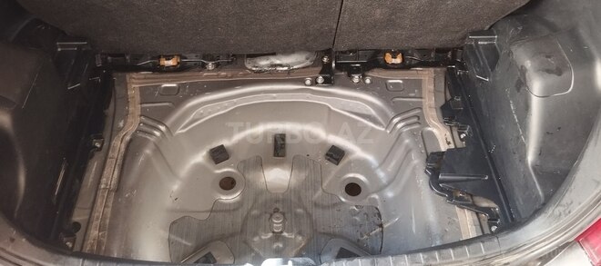 Toyota Yaris 2012, 350,000 km - 1.5 л - Bakı