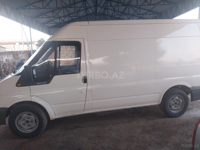 Ford Transit 2000, 396,324 km - 2.4 л - Saatlı