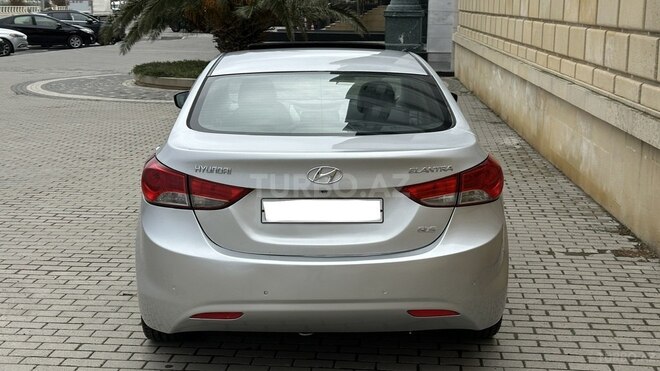 Hyundai Elantra 2012, 206,000 km - 1.8 л - Bakı