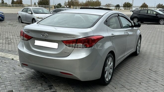 Hyundai Elantra 2012, 206,000 km - 1.8 л - Bakı