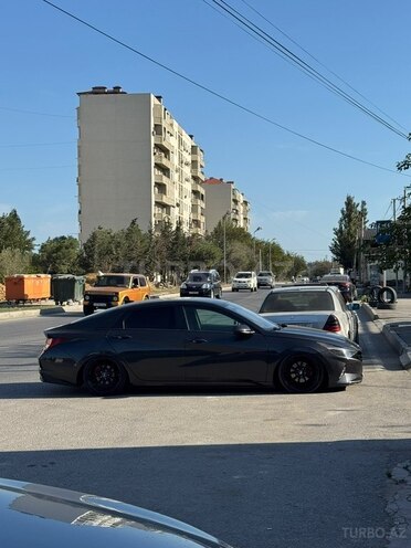 Hyundai Elantra 2021, 120,000 km - 2.0 l - Bakı