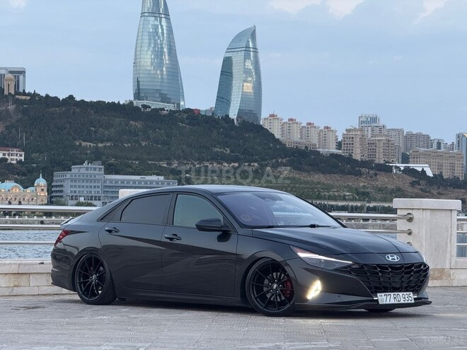 Hyundai Elantra 2021, 120,000 km - 2.0 l - Bakı