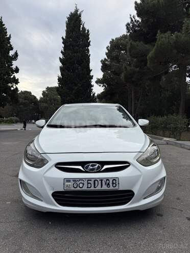 Hyundai Accent 2013, 220,000 km - 1.4 л - Sumqayıt