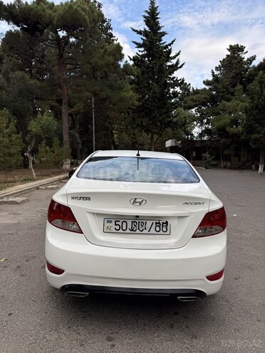 Hyundai Accent 2013, 220,000 km - 1.4 л - Sumqayıt