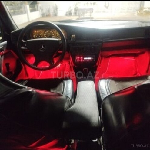 Mercedes 190 1991, 500,000 km - 2.0 l - Salyan