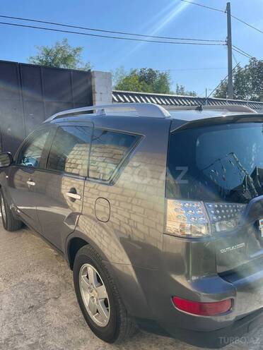 Mitsubishi Outlander 2006, 300,000 km - 3.0 l - Bakı
