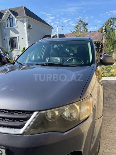 Mitsubishi Outlander 2006, 300,000 km - 3.0 l - Bakı