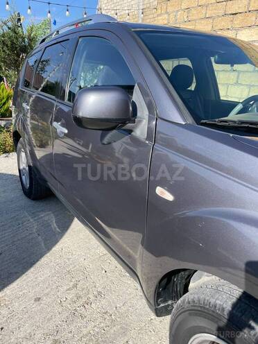 Mitsubishi Outlander 2006, 300,000 km - 3.0 l - Bakı