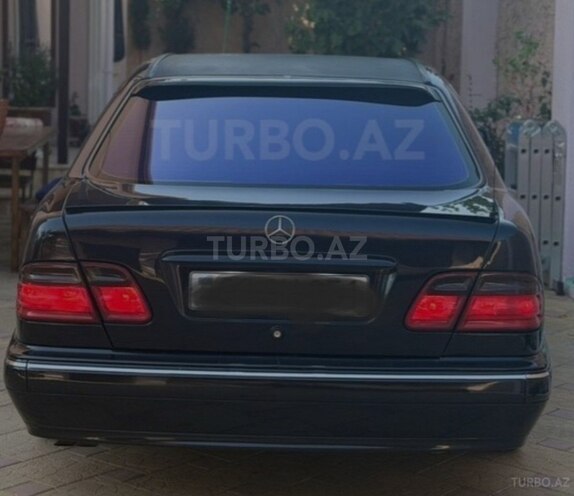Mercedes E 240 1999, 421,482 km - 2.4 l - Bakı