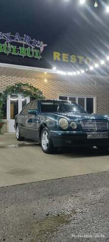 Mercedes E 230 1996, 217,283 km - 2.3 л - Şirvan
