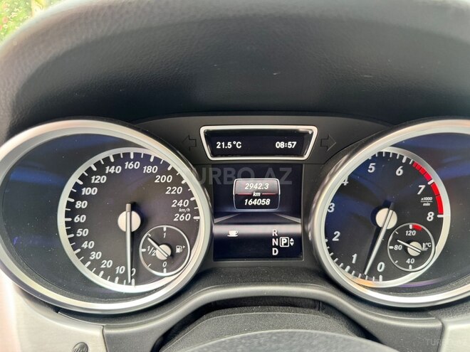 Mercedes ML 350 4MATIC 2013, 165,000 km - 3.5 l - Bakı