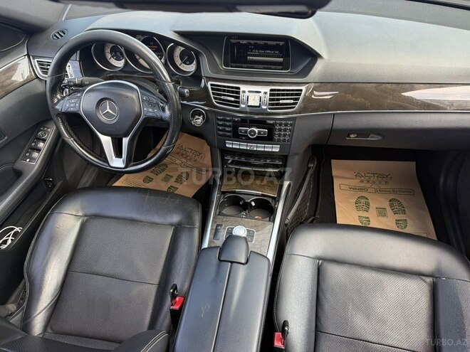 Mercedes E 220 2014, 215,352 km - 2.1 l - Bakı
