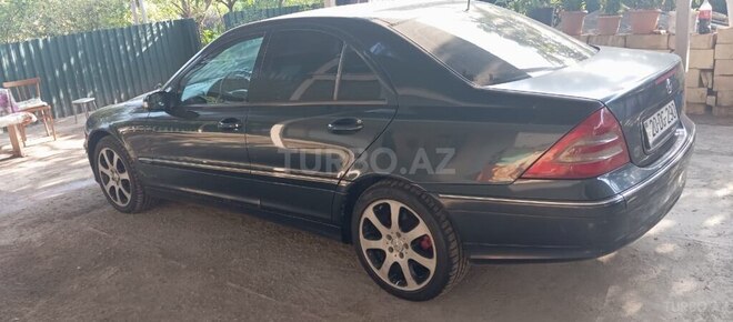 Mercedes C 200 2001, 402,591 km - 2.0 l - Gəncə