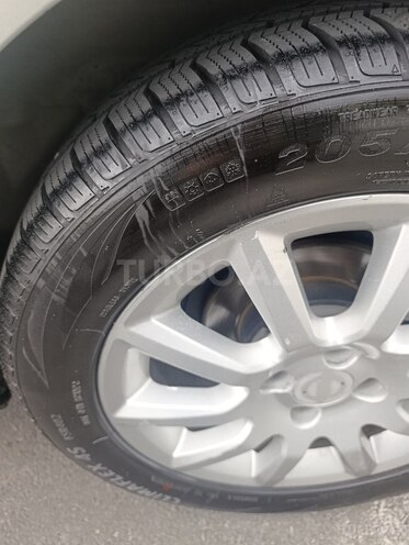 Opel Astra 2006, 266,000 km - 1.4 l - Qax