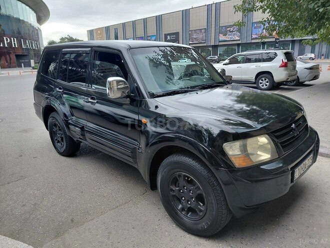Mitsubishi Pajero 2002, 300,000 km - 3.0 l - Bakı