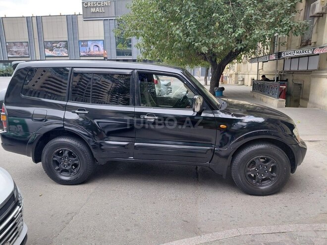 Mitsubishi Pajero 2002, 300,000 km - 3.0 l - Bakı